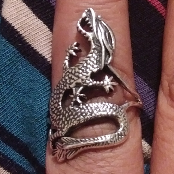.925 Sterling Silver Dragon ring - Picture 8 of 8